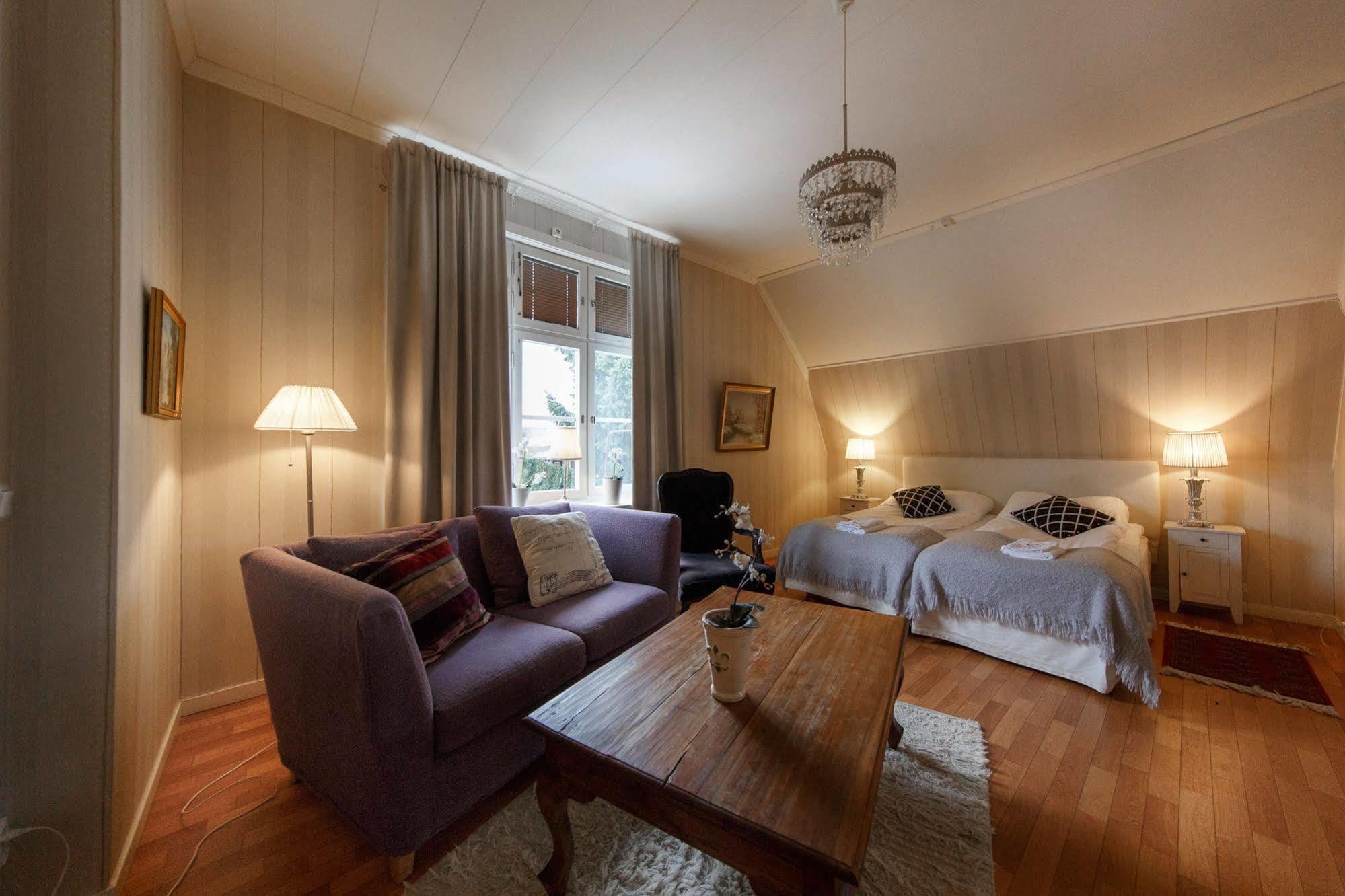 Hotell Pilen أوميو المظهر الخارجي الصورة